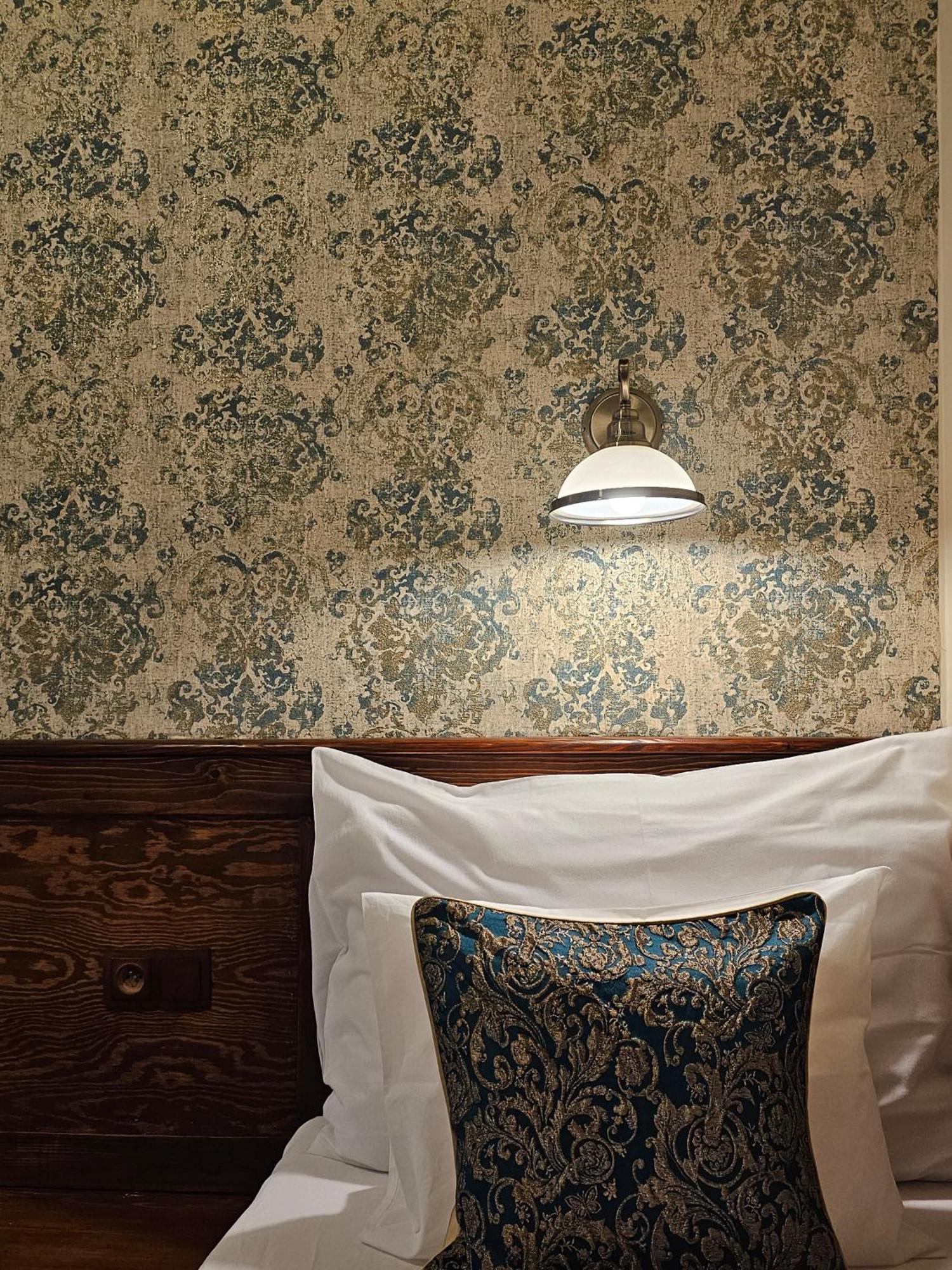 Hotel Galerie رودنيتسي ناد لابيم المظهر الخارجي الصورة