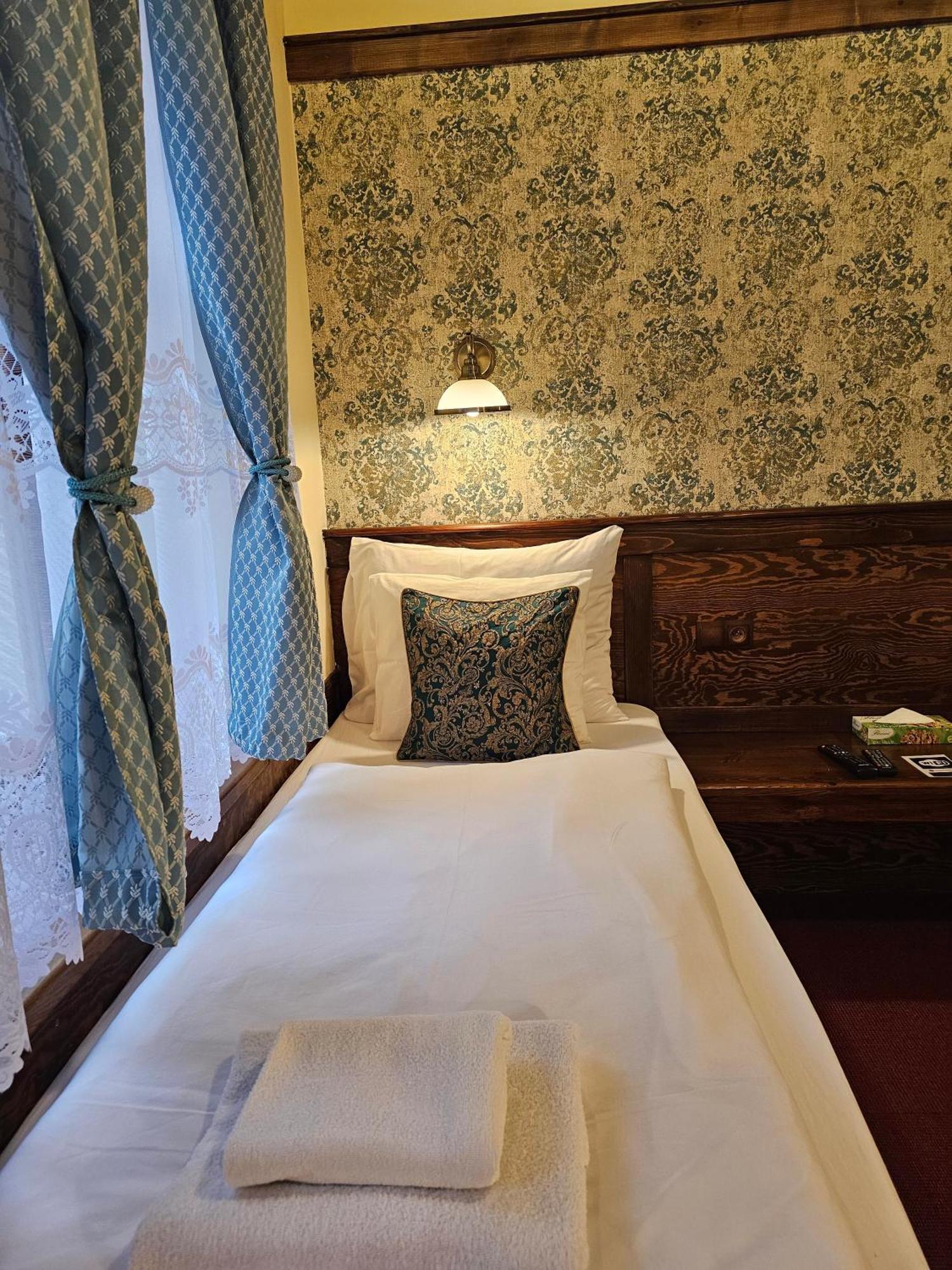 Hotel Galerie رودنيتسي ناد لابيم المظهر الخارجي الصورة