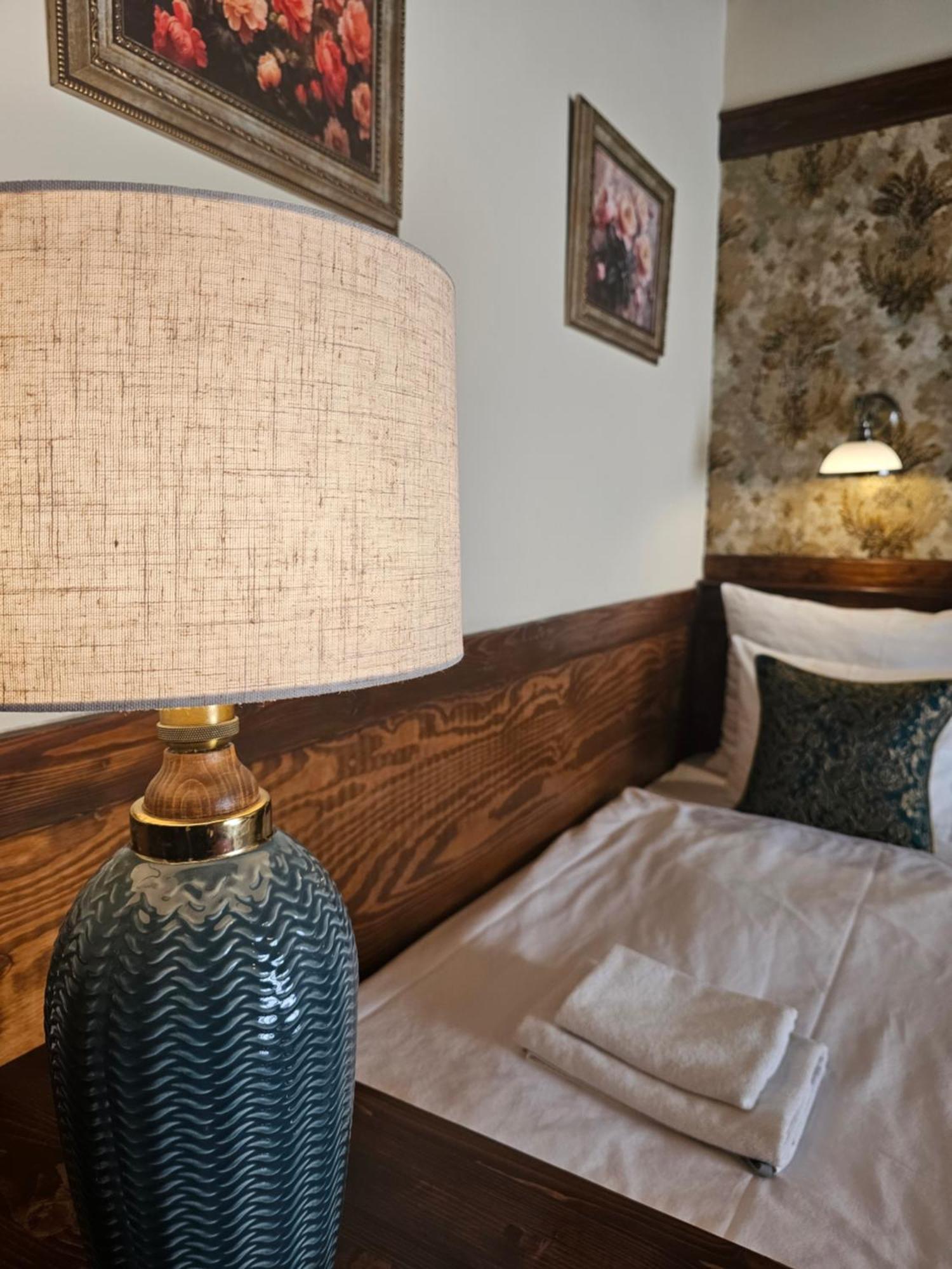 Hotel Galerie رودنيتسي ناد لابيم المظهر الخارجي الصورة