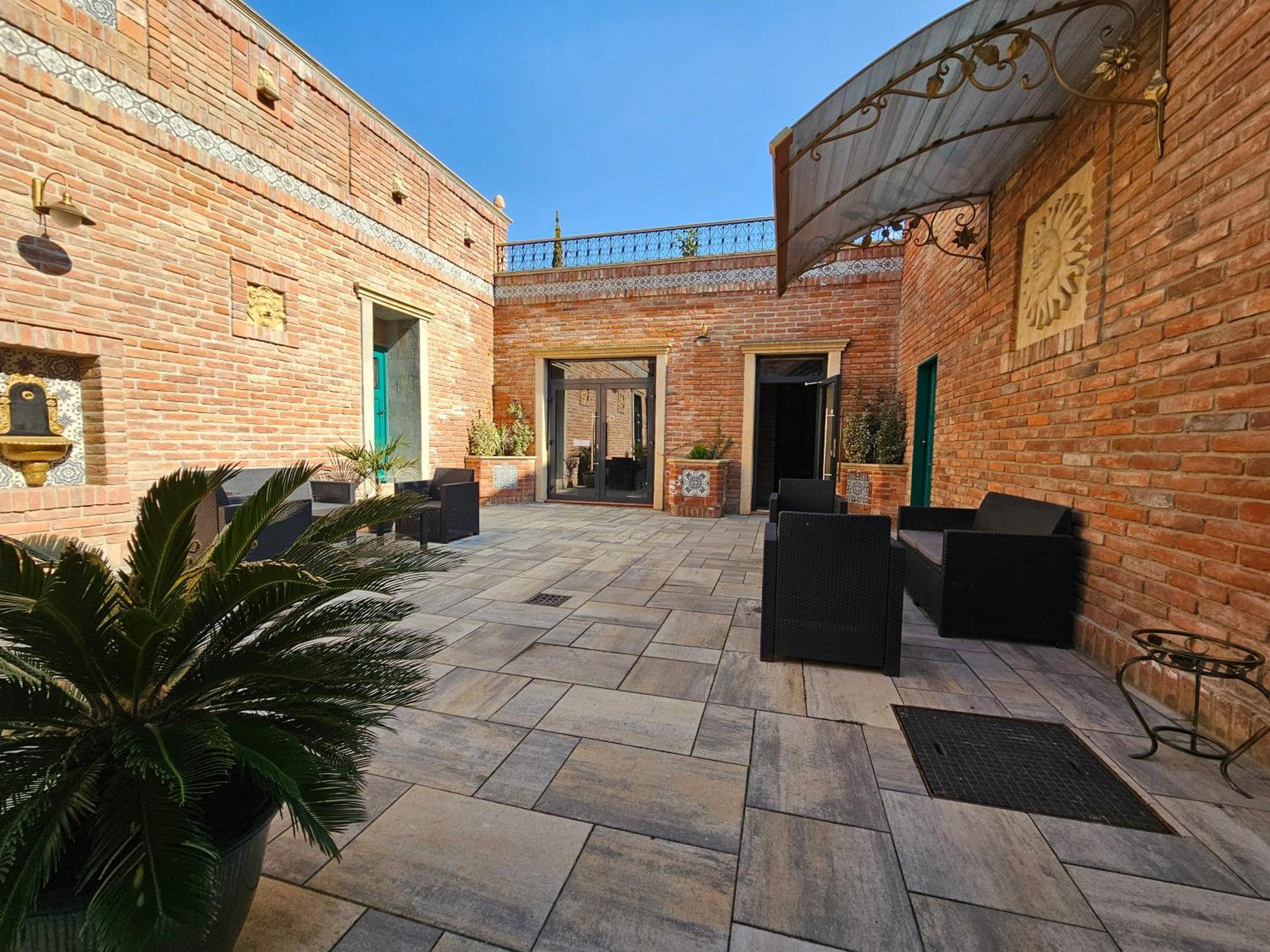 Hotel Galerie رودنيتسي ناد لابيم المظهر الخارجي الصورة